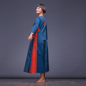 Innovation clothing. Big pockets and experimental design. Dress 
