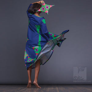 Long sleeves ultramarine dress with geometric aesthetic. maxi dress for dance