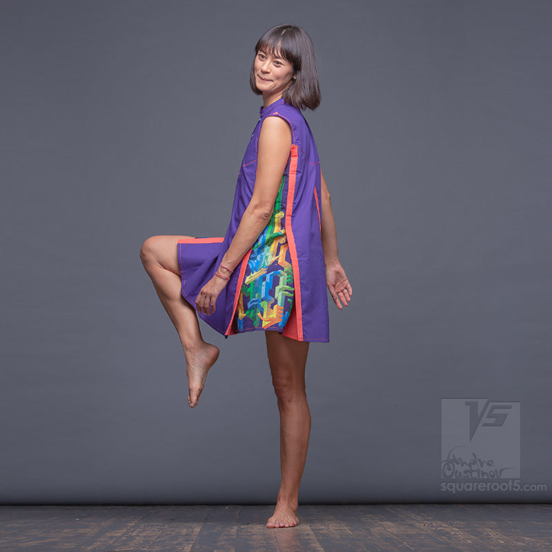 Experimental dress with geometrical pattern. Beach dress. Violet-Orange