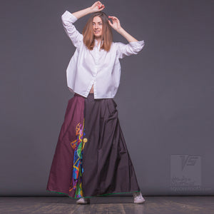 Non traditional maxi Burgundy skirt with green pockets. Japanese stile by Squareroot5 wear