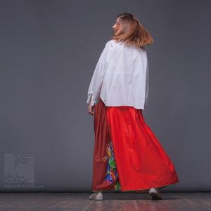 Maxi skirt with abstract pattern. Squareroot5 wear