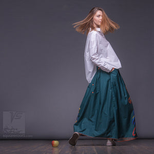 Innovation maxi emerald skirt with abstract pattern. "Samurai girl"